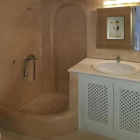 Ambelia Traditional Aparthotel Ia