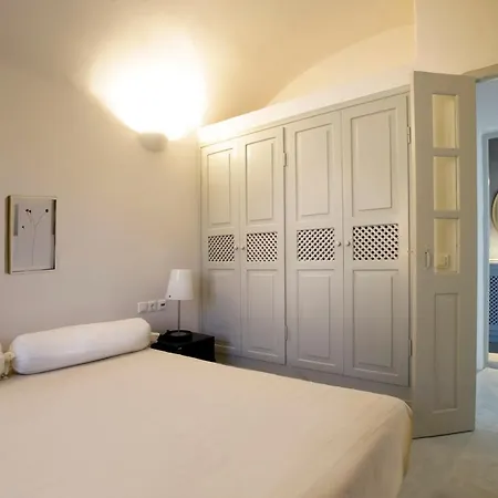 Aparthotel Ambelia Traditional
