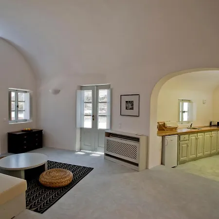 Ambelia Traditional Aparthotel Ia